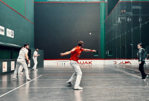 200 pelotaris parmi les meilleurs du monde se réunissent pour la première fois à Paris dans le cadre de la Ligue des Nations.