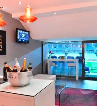 Loge - 1